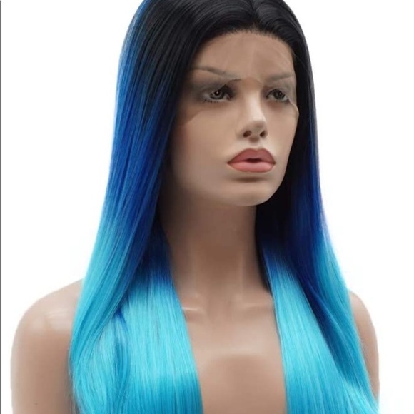 ??MERMAID 24” BLUE OMBRÉ GLUE-LESS LACEFRONT WIG